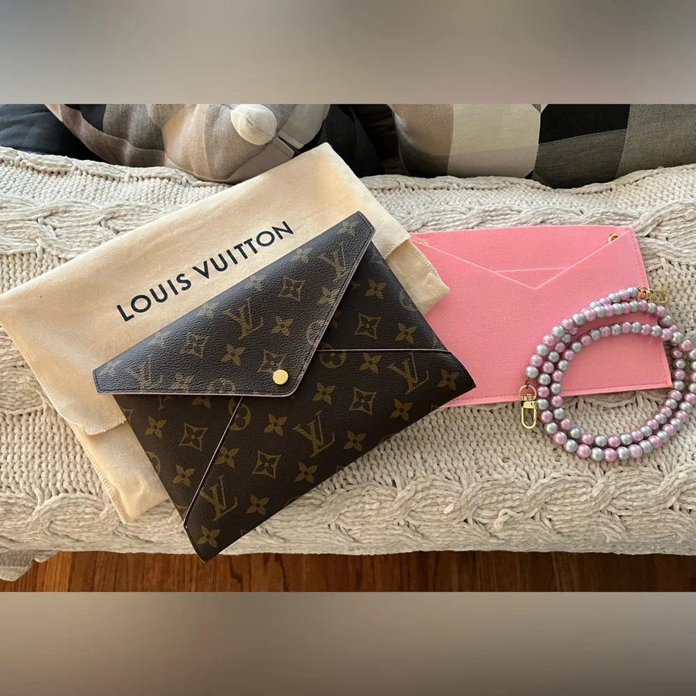 Louis Vuitton Monogram Kirigami Pochette💞✨